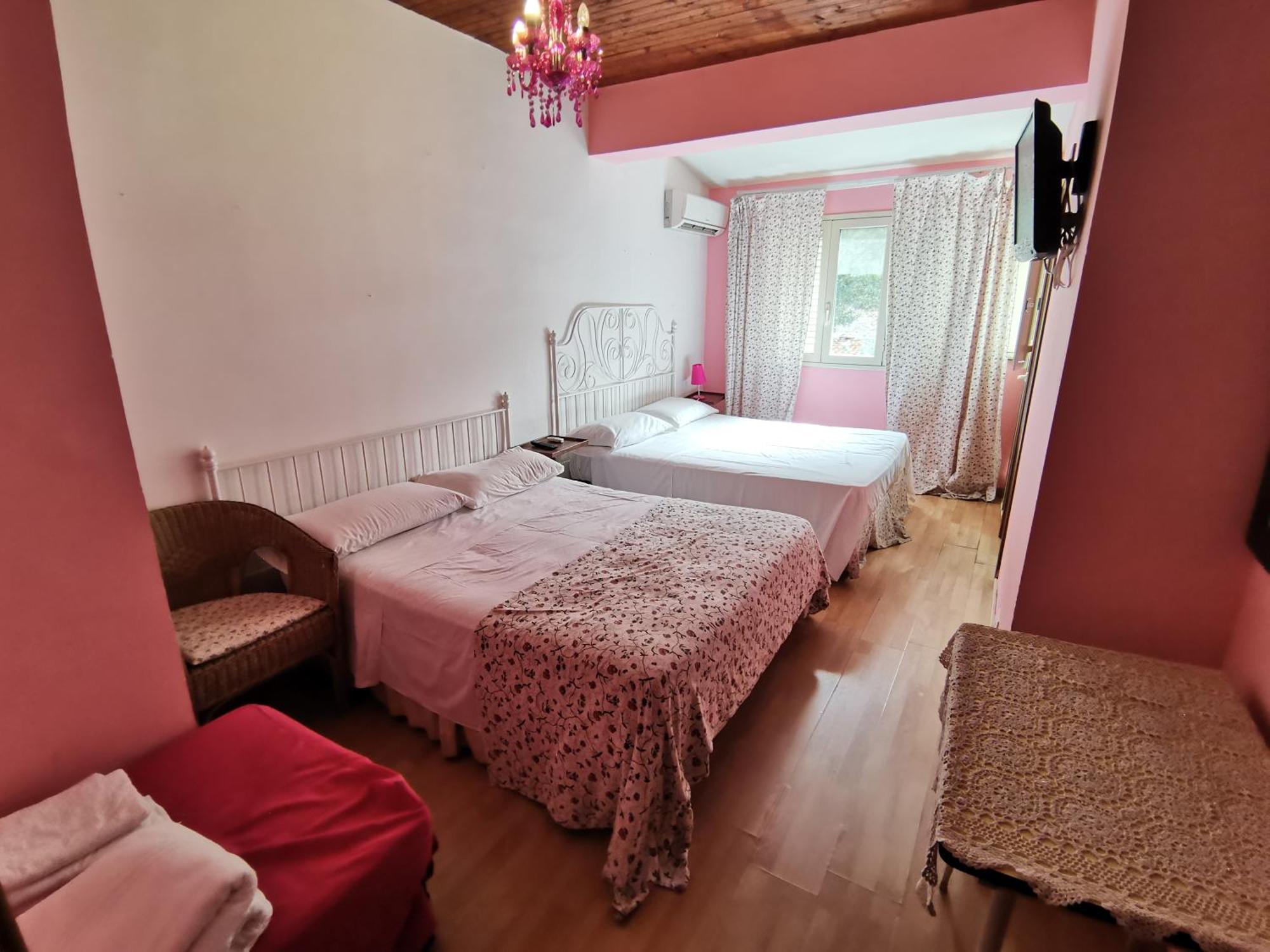 B&B Xenia Patti Buitenkant foto
