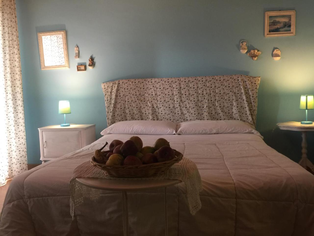 B&B Xenia Patti Buitenkant foto